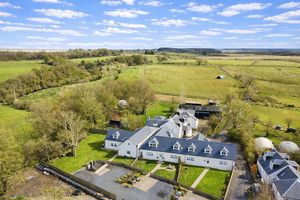 Photo 36- click for photo gallery